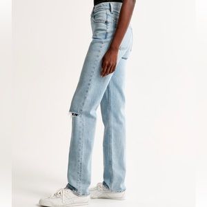 The 90’s Straight Ultra High Rise Jeans 26/2R